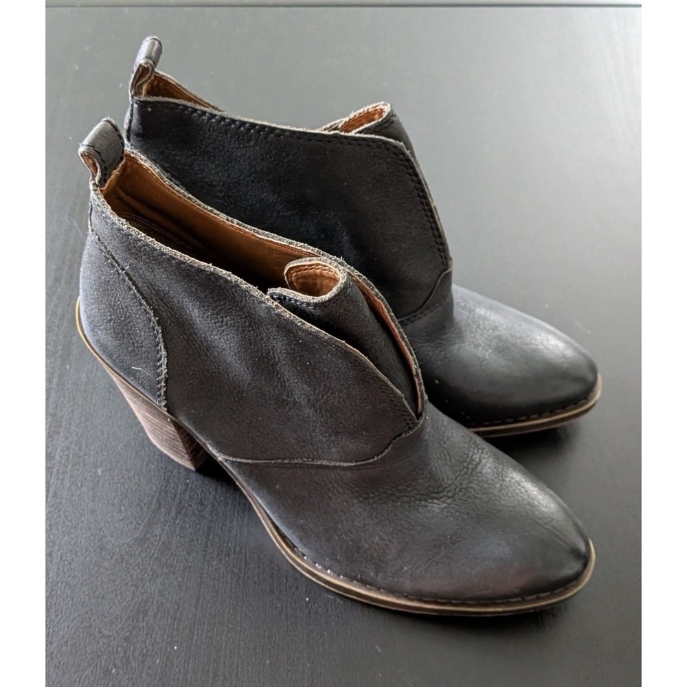 Lucky Brand Ehllen Black Heeled Booties Women's Boots Size 6.5‎ Leather "Ehllen"